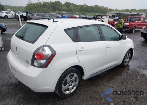 2009 Pontiac Vibe z USA, uszkodzony, nr VIN 5Y2SP67839Z439950